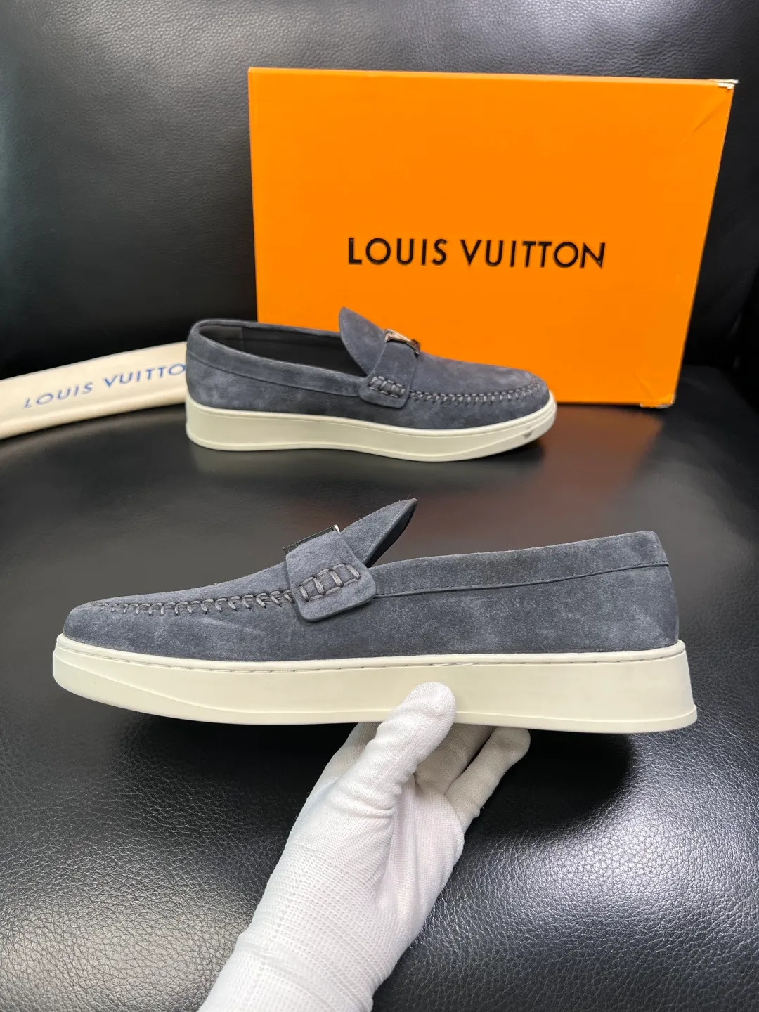 Men's shoes 💰740 Lv high quality top crafts Louis Vuitton, sports sneakers counter synchronization, uppers imported from Italy, high-quality splicing colorful complex crafts, imported mesh pads soft and comfortable, soles: original soles specially provided by the original factory, T men's shoes 💰U exclusive movable molded soles super comfortable, original factory single goods, code number 38-44 (customized 45)